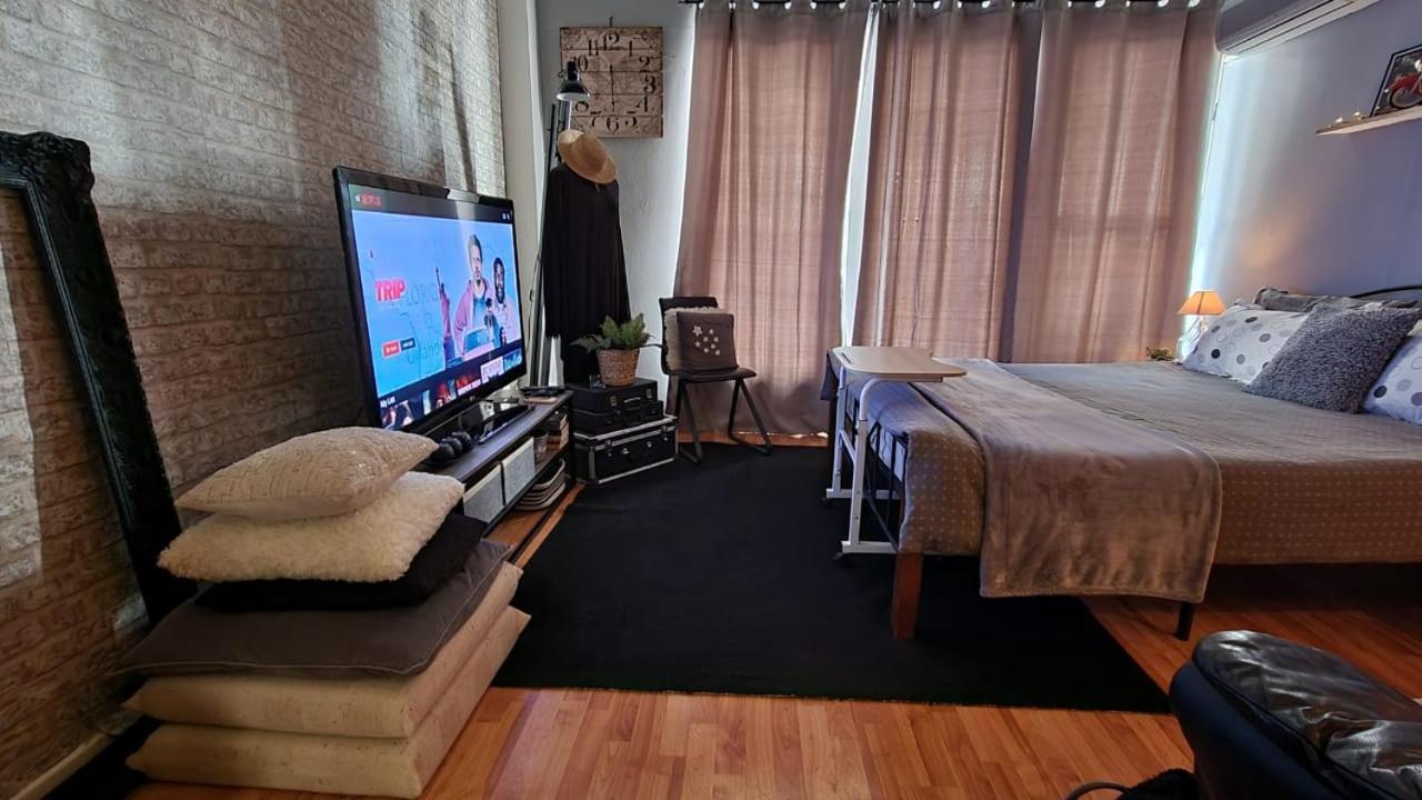 Center Apartment *